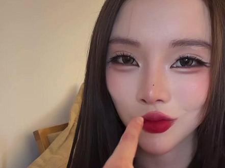 原来哥哥当时想DO脸,是因为跟瑶瑶姐分手后不自信啊🤔#龙浩天妹妹 #龙浩天 #瑶瑶