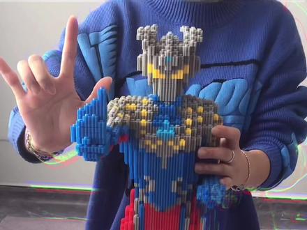 2000多颗粒的塞罗#奥特曼 拼完成就感满满!过程也特别#解压 快给自己的男友安排上吧#积木玩具 #惊喜 #情侣礼物 #创作灵感