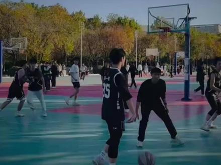 第七次篮球交流 #篮球 #篮球单挑 球员@M.... 摄影师@无名先生 #抖音球风挑战赛