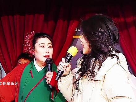 女追男隔层纱,只要颜值没问题,几句哥哥就轻松拿下 #王婆说媒 #相亲奇葩事 #女追男 #相亲现场 #灵魂画手