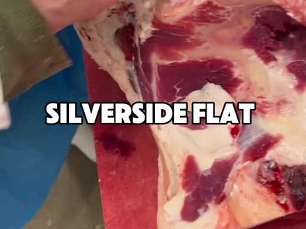 一篇带你了解澳洲482工签之肉类加工🥩🔪 1.人们选择这个肉类加工这个工种是因为它是实现赴澳合法工作和全家移民的最简便方式。澳大利亚肉类加工厂劳动力严重不足,因此从国外引进劳工。
2.482劳务合约签证允许持证者在澳工作4年,可续签,工作满三年后符合条件者可申请绿卡即186签证。签证持有者可带家属,配偶可合法工作,孩子可享受英联邦教育。
3. 肉类加工厂工人税前年薪至少73150澳币,雇主支付11.5%的养老金,享有4周带薪年假。
4.申请者需满足年龄、性别、能力、英语等要求。年龄21-38周岁,以男性为主申请人,需要体力、技术以及吃苦精神,英语要求为雅思G类平均5分或PTEA类平均36分。
5.教育是家庭关注的重点,孩子适应新环境的能力通常比成人强,澳大利亚作为移民国家,对非英语母语学生提供特别辅导,帮助他们适应。
总地来说,真正的好项目需要付出努力,不存在不劳而获的好事!选择项目时需谨慎,避免受骗!
#澳大利亚 #澳洲肉厂 #482工作签证 #澳洲482雇主担保 #澳洲剔骨工