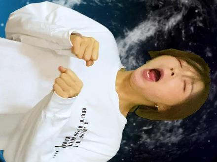 万万没想到,大壮今天帮我完成了环游太空梦!#萌宠出道计划 @DOU+小助手