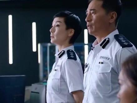 什么样的警察,才能穿“白衬衫”?简述我国警察制服演变史#万物科普 #警察 #制服 #白衬衫