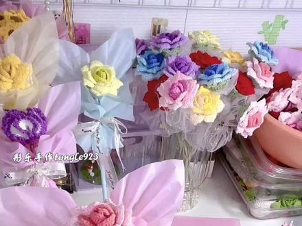 蝴蝶魔法棒花束包装,教程来了~!适用于单支玫瑰康乃馨各种花🌸!#手工 #礼物 #母亲节#一束花的仪式感是用心的偏爱 #花束包装教程