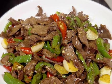 #辣炒猪心 一盘子被我老公一个人吃完了,太香了#美食 #爱在一日三餐唯有美食不可辜负