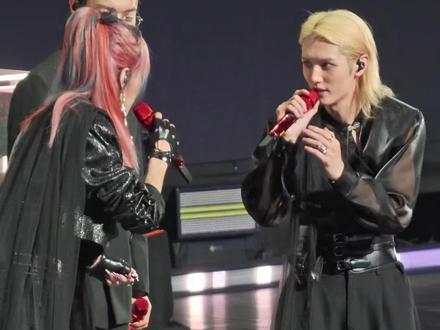 弯🐟最复杂的一分钟出现了 现在向你走来的是《李洋吃醋》,《兔子喊妈》,《皇兄微笑》
#oner #灵岳 #洋岳 #oner狂欢巡演日记
