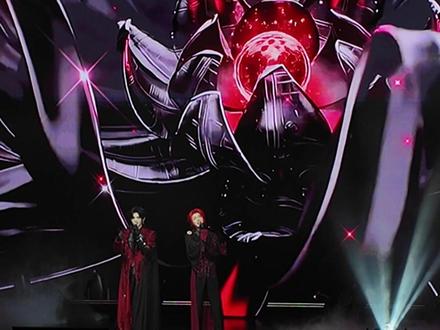 云熠澳门演唱会——第一部分
双人:妄念~玫瑰少年~
云旗:第一首不知道叫啥~不休~