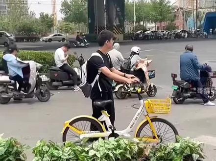 这剪辑让我乐半天,感谢你给的快乐#开心 #搞笑