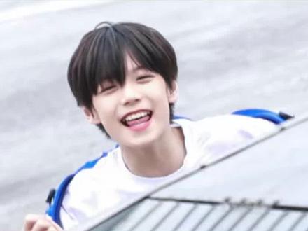 请多给这个小孩一点时间 #朱映宸 #tf家族五代 #时代峰峻