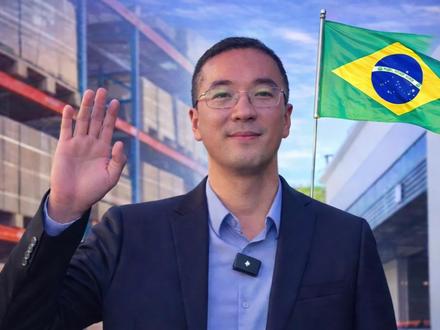 第一次带大家走进雅迪巴西仓库。
门店的背后,是仓储、配件、交付和服务体系。
品牌出海,拼的不只是销量,更是体系能力。
今天,带你看看雅迪在巴西如何把基础一步步搭起来。
#YADEA
#巴西雅迪
#品牌出海
#电动车
#仓库探访