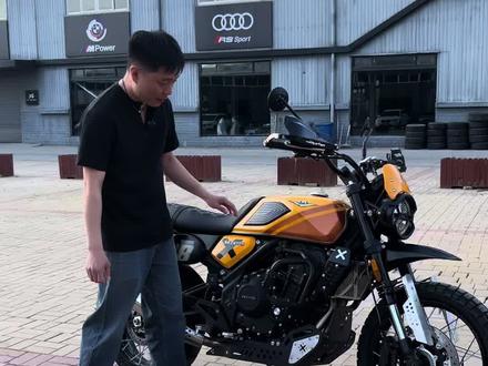 #机车 #摩托车 #无畏机车 2026年4月29日,身高不够 技术来凑 最新到家高金GK500!#高金 #GK500