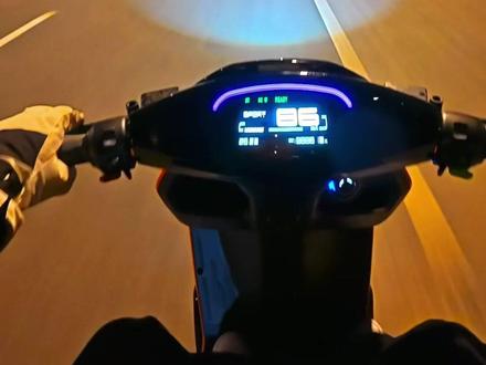 极核AE4SE+极速测试#极核电动 #小牛NX风速