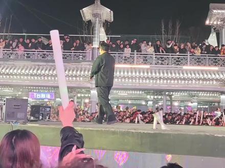 #万岁山江湖音乐节 太帅了我迪总 #高迪