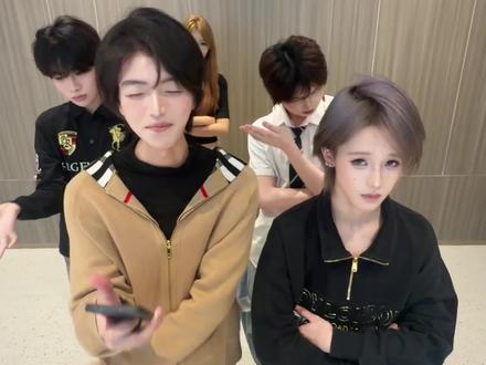 我的爸呀 大哥哥!#爸呀大哥 #好萌好萌 #精神状态 #妈呀大姐