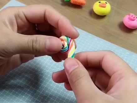 一看就会的 粘土彩虹棒棒糖🍭🍭@抖音小助手