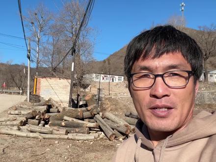 老家二十个村仅有一所小学一辆公交,拿快递都要到三十里之外