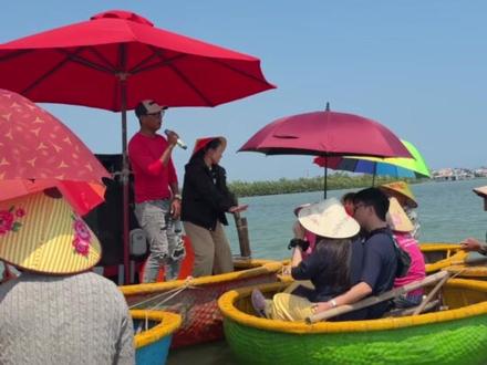 去越南旅游跟没出国一样! #蓝战非 #旅行 #vlog #超会玩派对 #春日撒野指南