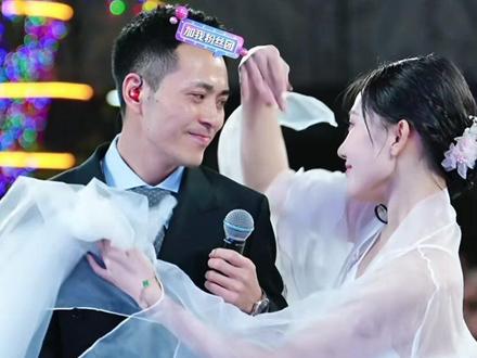 #索图 笑死了,一个舞蹈给索图整流鼻血了哈哈哈😂#索图大舞台 #直播录屏分享 #直播录屏回放 #爆笑名场面