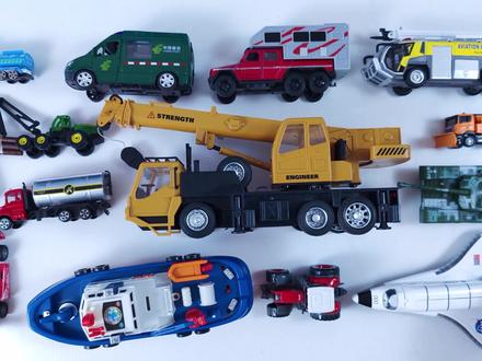 启蒙英语益智玩具车,认识航天飞机、坦克、除雪车、机场消防车 #工程车玩具 #英语 #英语启蒙