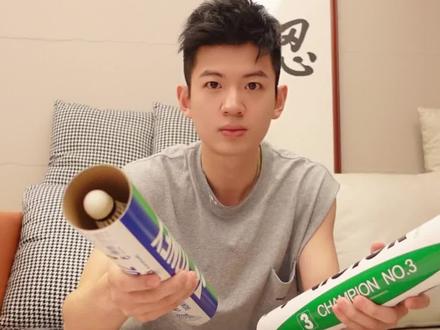 关于《哪一种羽毛球更好打》
#羽毛球装备#你有多久没打球了
