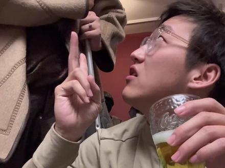 三天不打,上房揭瓦
#棍哥 #家庭地位 #夫妻日常