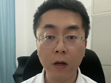 颈动脉严重狭窄,做哪种手术更好?#医学科普 #颈动脉狭窄 #剥脱 #支架
