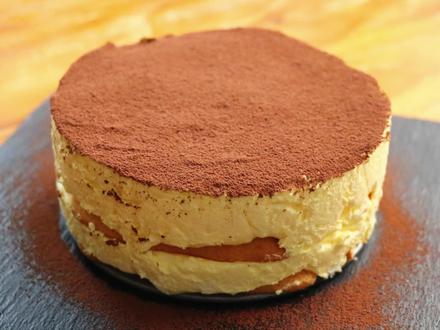 很多粉丝留言想要的提拉米苏,香甜细腻,入口即化,留言要学的同学一定记得交作业哦