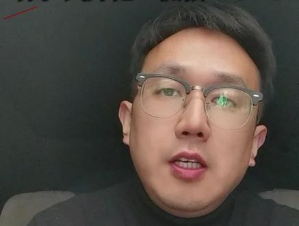 时代底牌变了!武汉、上海、深圳正式入场抢夺“超级个体”。不再看人头,只看算力转化率。100 万研发资助、36 个月租房补贴、免费代账……AI 时代,不被雇佣才是最高级的自由。#一人公司 #OPC #AI创业 #年后上班的我 #打工人的春节闲聊