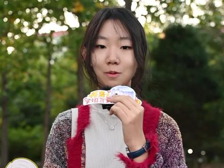 河北高考577分就读清华美院,高中来自石家庄精英中学,校长是衡水中学的前校长,谈及如何看待衡中的管理模式,感觉没有网上传的恐怖#河北高考 #衡水中学 #石家庄精英中学 #清华美院