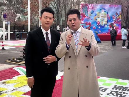 海棠路今天正式拉开帷幕!
#伊宁市海棠路