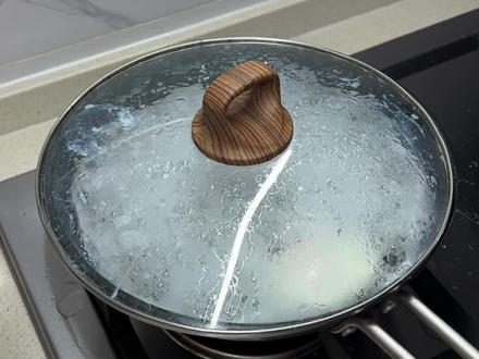 爱吃蛋的宝子们会做了吗? 家里什么锅都可以感觉去试试~
#溏心蛋 #分享生活小技巧#蛋神#爱吃蛋#跟着蛋神煮鸡蛋