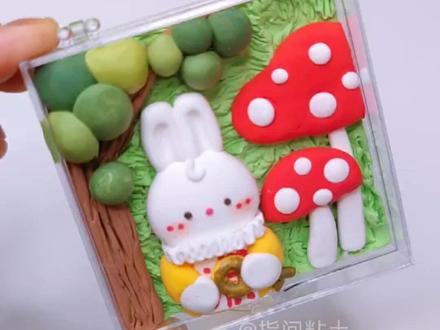 一起来捏爱丽丝兔兔迷你粘土画吧!#超轻粘土 #粘土画 #手工diy #兔兔#粘土教程