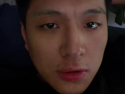 7月18日,贾真每日思考:达人设置佣金 达人在抖音生态里,是一个重要的角色,现在给达人设置佣金,团长这边往往是一个坑,就像早期的淘宝客,全店托管后不出力也拿固定服务费;
除了团长之外,达人佣金设置,现在有双佣金设置,自然流可以设置高佣金,比如50%,投流设置低佣金5%,设置好之后系统自动根据订单的流量来源,判定给多少佣金,这个目前看起来挺智能的;
除此之外,还有单独设置定向佣金,有些达人要自己投流,要一个比较高的佣金;
还有一部分达人,主动谈线下结算,估计是为了不让平台拿抽点;
你们知道的,这些达人和商家合作,有哪些坑?毕竟一旦爆单,哪怕一个点也很多。#贾真每日思考