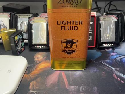 zippo油最佳平替,佐罗金装不仅气味极低还有不错的性价比,对气味比较敏感的老铁可以试一下。#煤油打火机 #送男友的打火机推荐