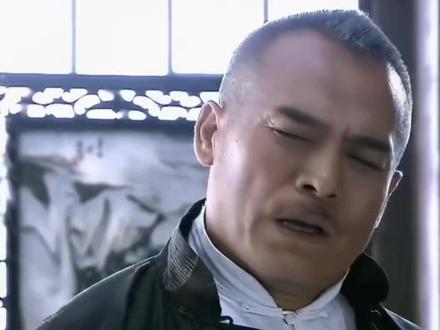 在老姐面前,那图鲁永远是新兵蛋子#打狗棍 #那图鲁 #搞笑