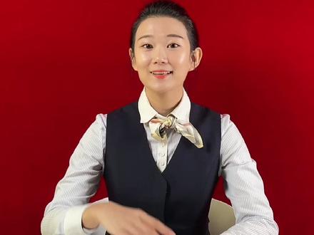 银行卡vs存折,为什么老年人更偏爱存折,你知道吗?一起来看看吧!#存折#银行卡 #知识科普 @抖音小助手