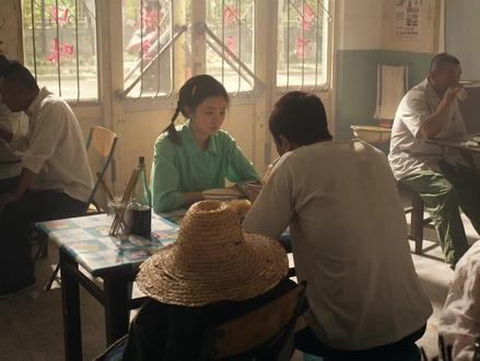 感人!胡三元和易青娥久别重逢#主角 (央视频号:CCTV电视剧)
