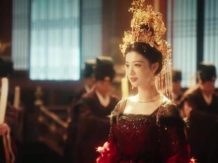 庾晚音被册封为皇后,以妻子的身份站在了夏侯澹旁边#成何体统 #解说