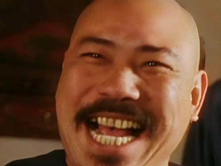 让你们见识下什么叫以德服人! #老戏骨 #雷老虎