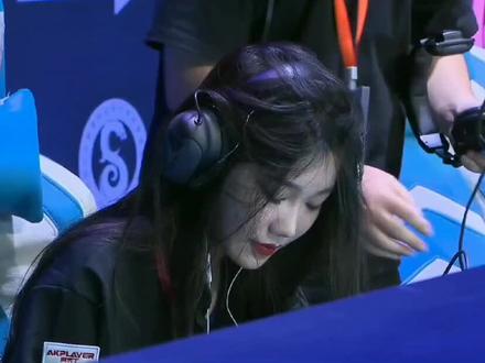 全胜北京站夺冠#甜甜珂#王者荣耀女子赛 @抖音小助手