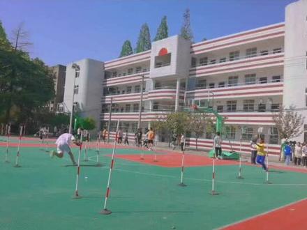 中考篮球你满分了吗
男12秒8 女14秒8
#篮球🏀