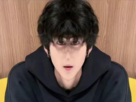 超火的🔥一半一半裁剪教程来啦 #醒图 #一半一半 #半张脸 #记录我的一半一半 #醒图创作者 一半一半图片教程,一半一半怎么弄,一半一半怎么拼图教程,一半一半照片教程,一半一半文案,一半一半教程,一半一半图片制作方法,一半一半图片无缝衔接教程,记录我的一半一半教程,记录我的一半一半怎么做