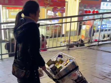 耗儿药,耗儿药,耗儿吃了跑不脱,只要1分06秒,120都救不了#耗儿药 #路人视角