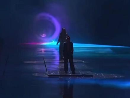 王菲这是生了个自己吧~
那英 窦靖童 《你要如何,我们就如何》
#窦靖童#王菲