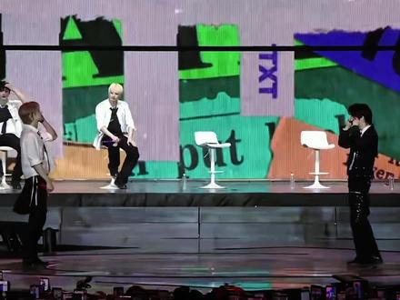 两位你们扭胯很厉害嘛?#崔然竣 #崔杋圭 #txt #moacon #TXT演唱会跳了女团舞