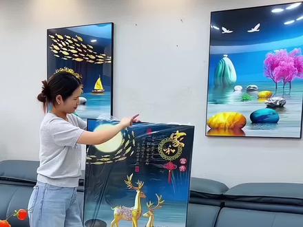 别再让你家的墙面空着了,来看看这幅客厅装饰画吧#沙发背景三联画#客厅搭配#高端轻奢#软装搭配