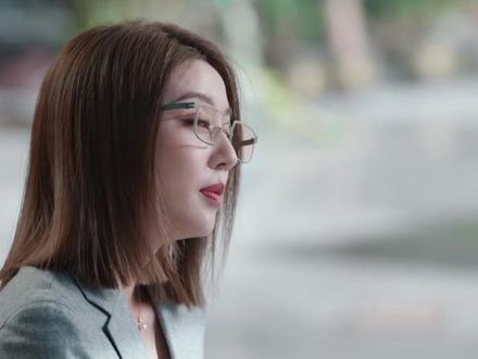 好兄弟变老板,从此开始升职加薪,此处@ 我的好友#江苏卫视年少有为 #年少有为 #彭昱畅 #林允