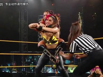 李霞暴打嚣张的美国选手 #摔角 #格斗