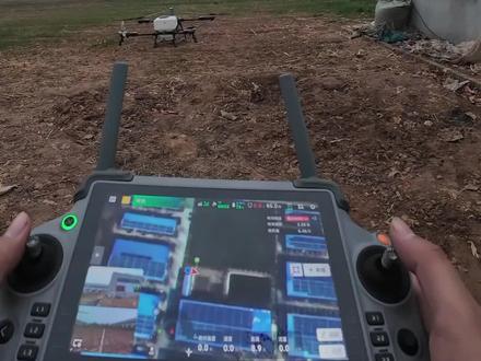 一分钟学会使用飞行器规划地块并自动作业,恭喜你,你已经可以成功使用大疆最牛的农业无人机T100s进行喷洒作业了!#新农人 #大疆农业