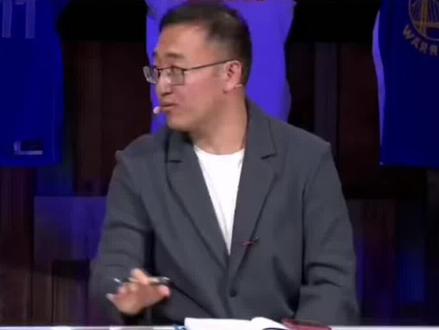 有球必应杨毅柯凡讨论下跪话题